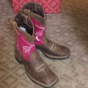 BRAND NEW Durango Boots